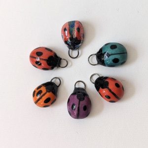 Pendentif Porcelaine – Coccinnelles